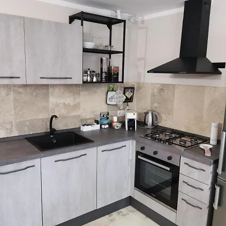 アパート Ledolciterme